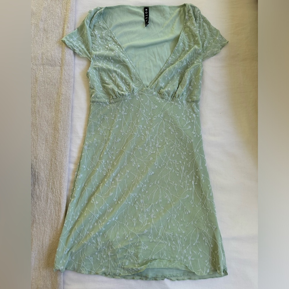 Motel Mini dress green & white medium